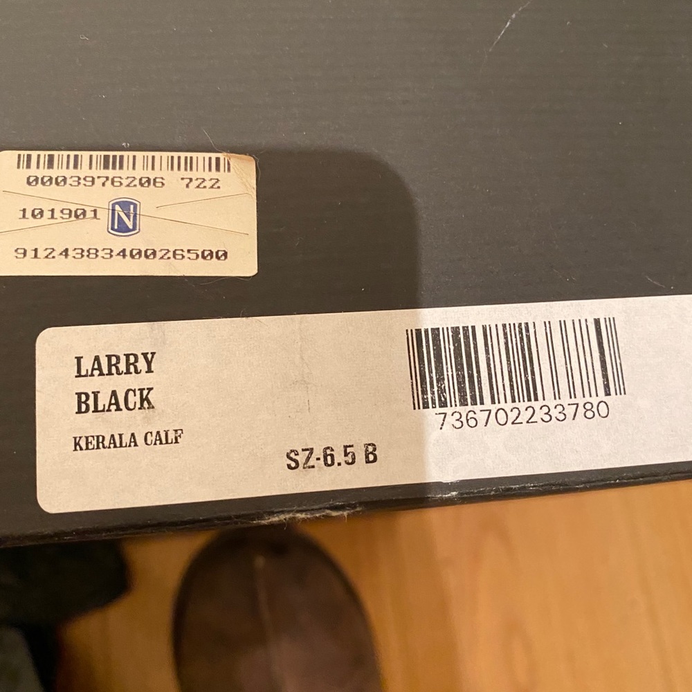 Via Spiga Black Leather Larry Calf Boots 6.5 - Picture 9 of 9